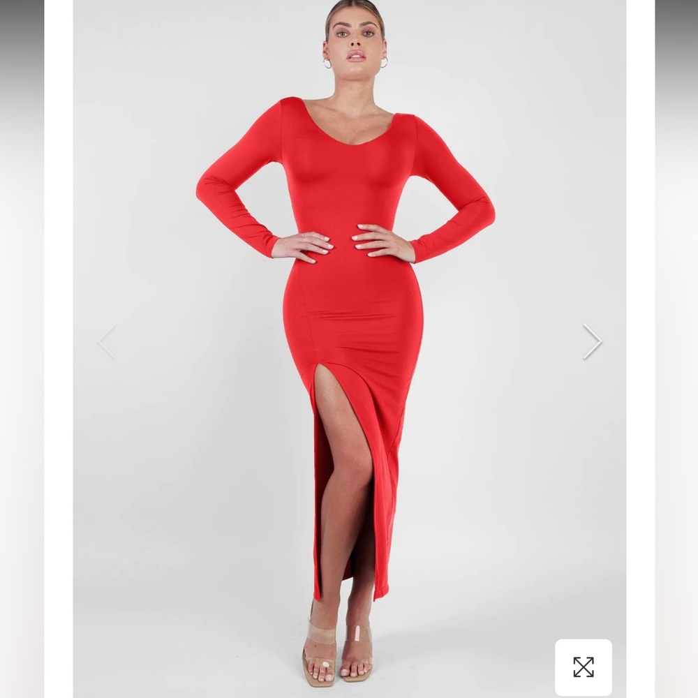 Popilush Built-In Shapewear Long Sleeve V-neck Split Maxi Dress Women’s size SM